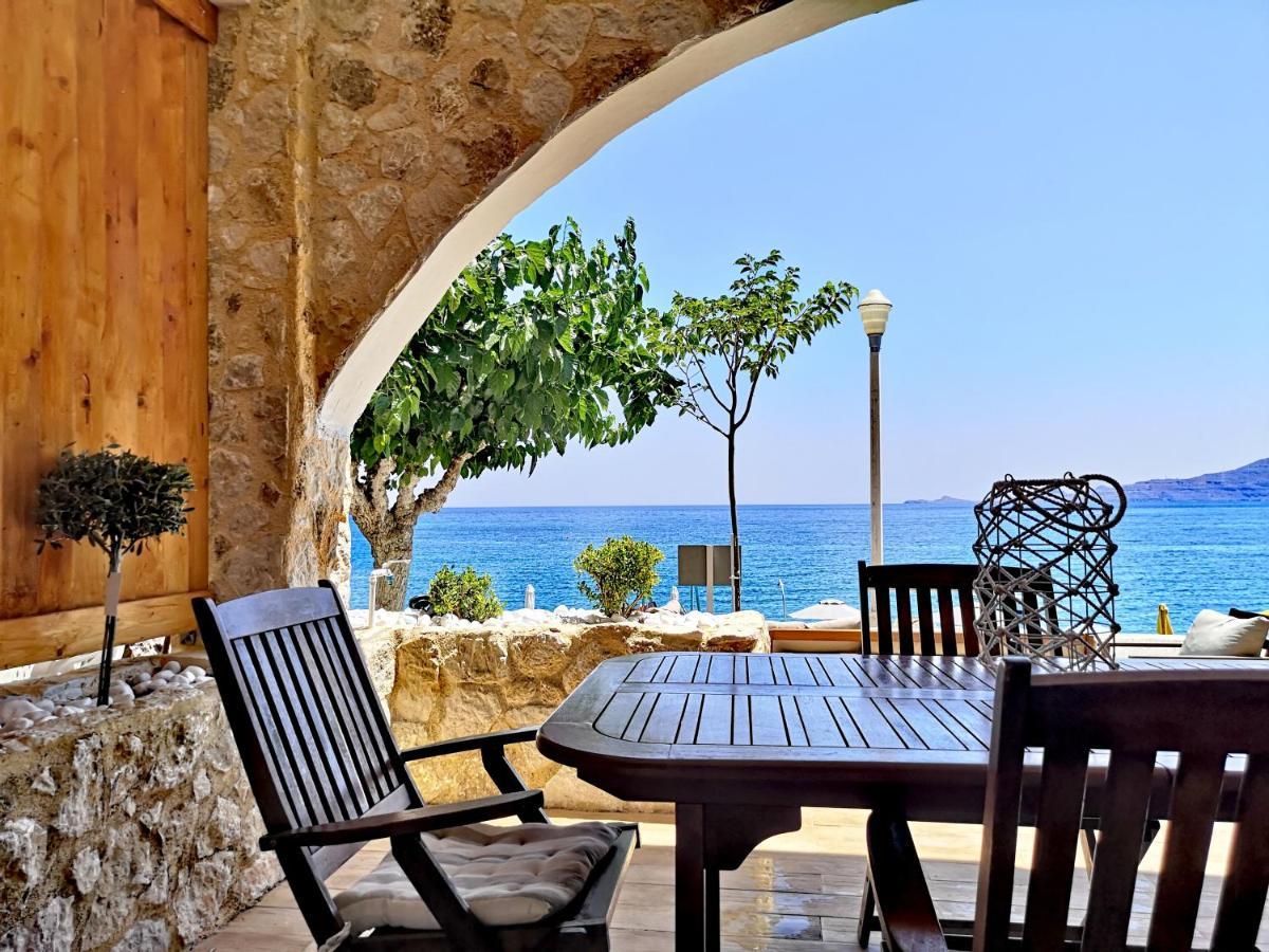 Relax Seaside House By Living In Blue Villa Haraki Eksteriør billede