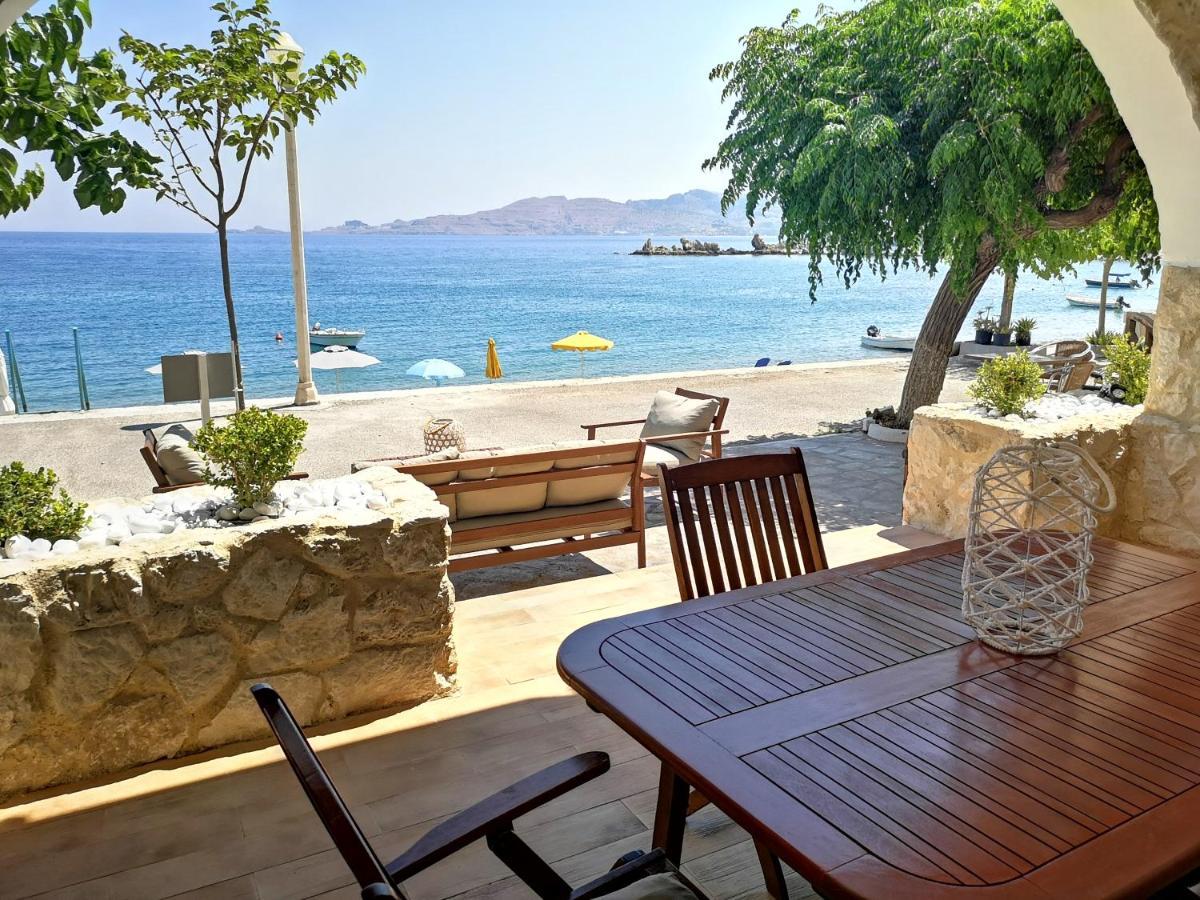 Relax Seaside House By Living In Blue Villa Haraki Eksteriør billede